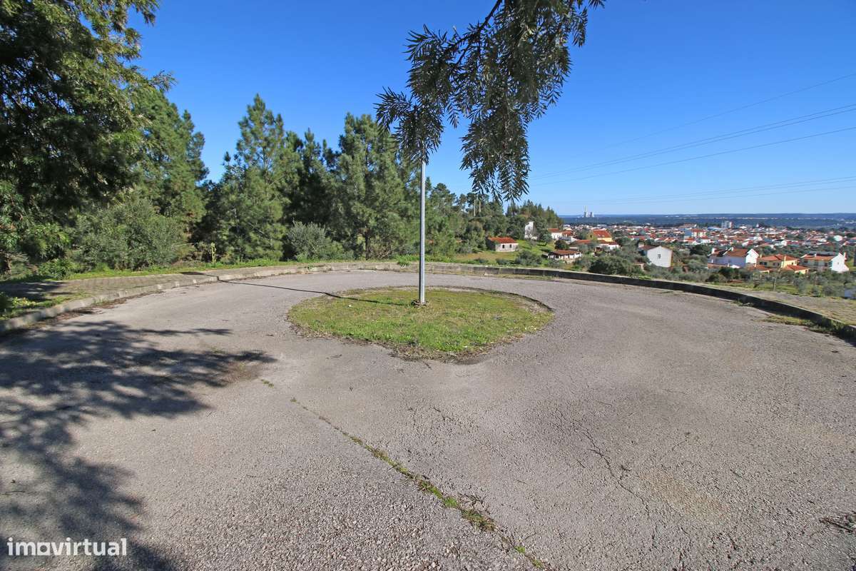 Lote de Terreno na Urbanização de Santa Luzia em Abrantes-12