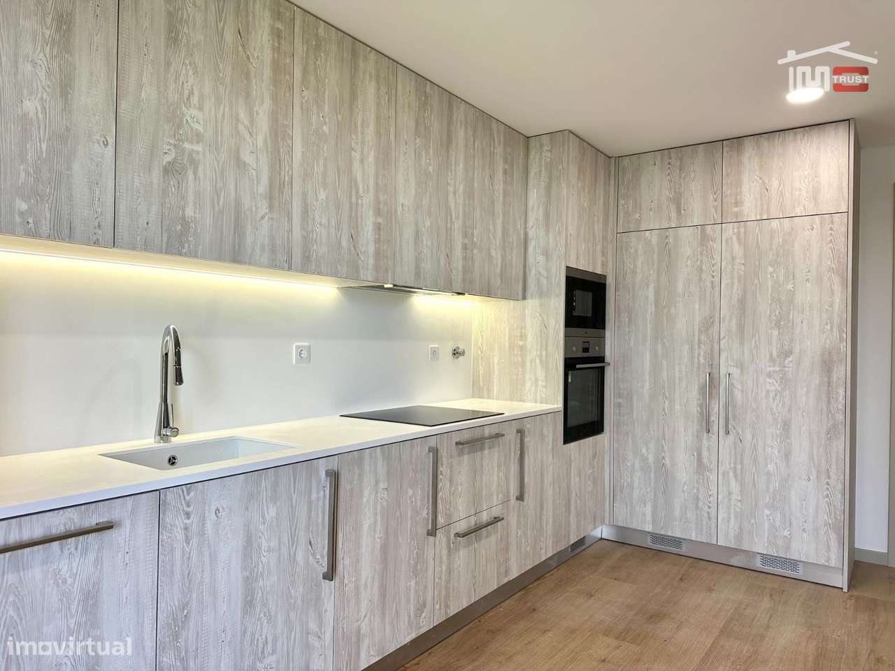 Incrivel Duplex com 292m2-6