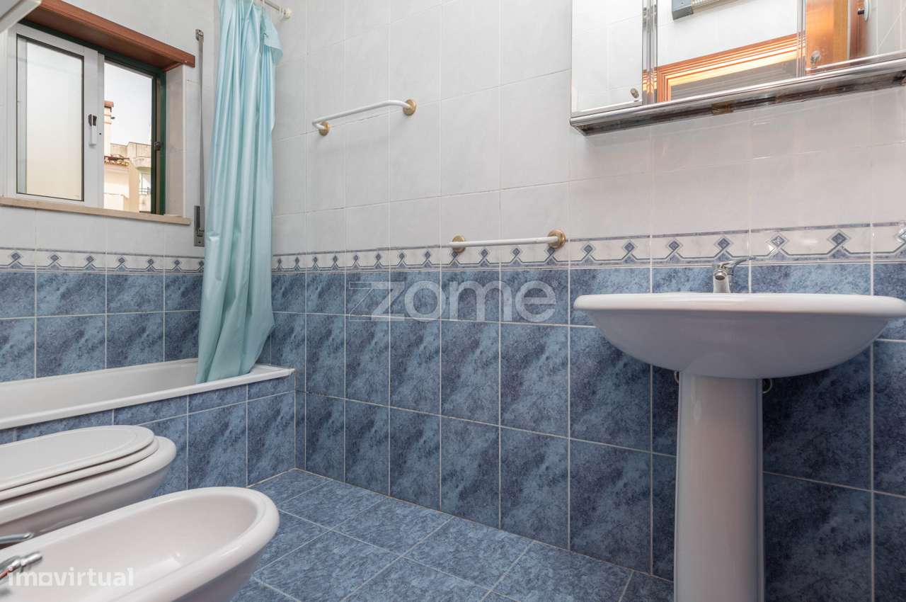 Prédio composto por dois apartamentos | Guerra Junqueiro | Coimbra-13