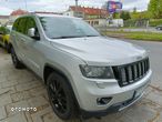 Jeep Grand Cherokee - 11