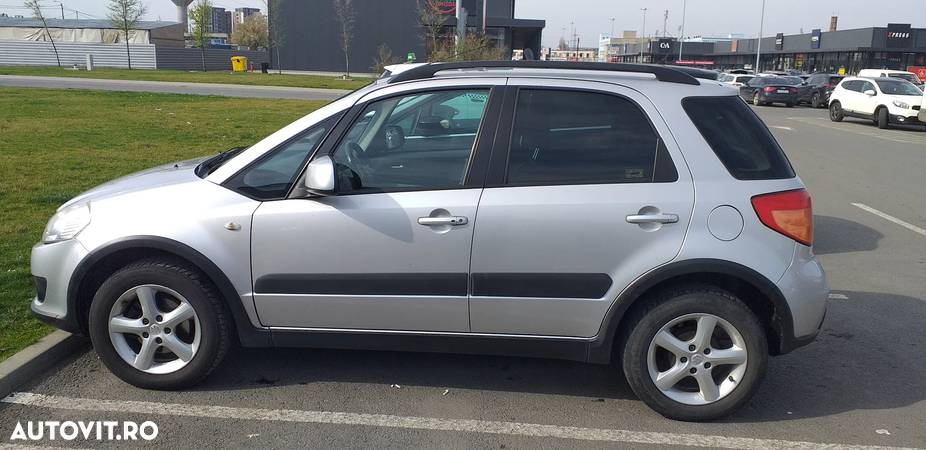 Suzuki SX4 1.6L GS - 6