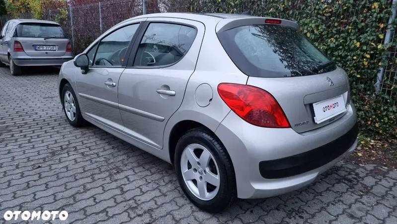 Peugeot 207 1.4 16V Sporty - 27