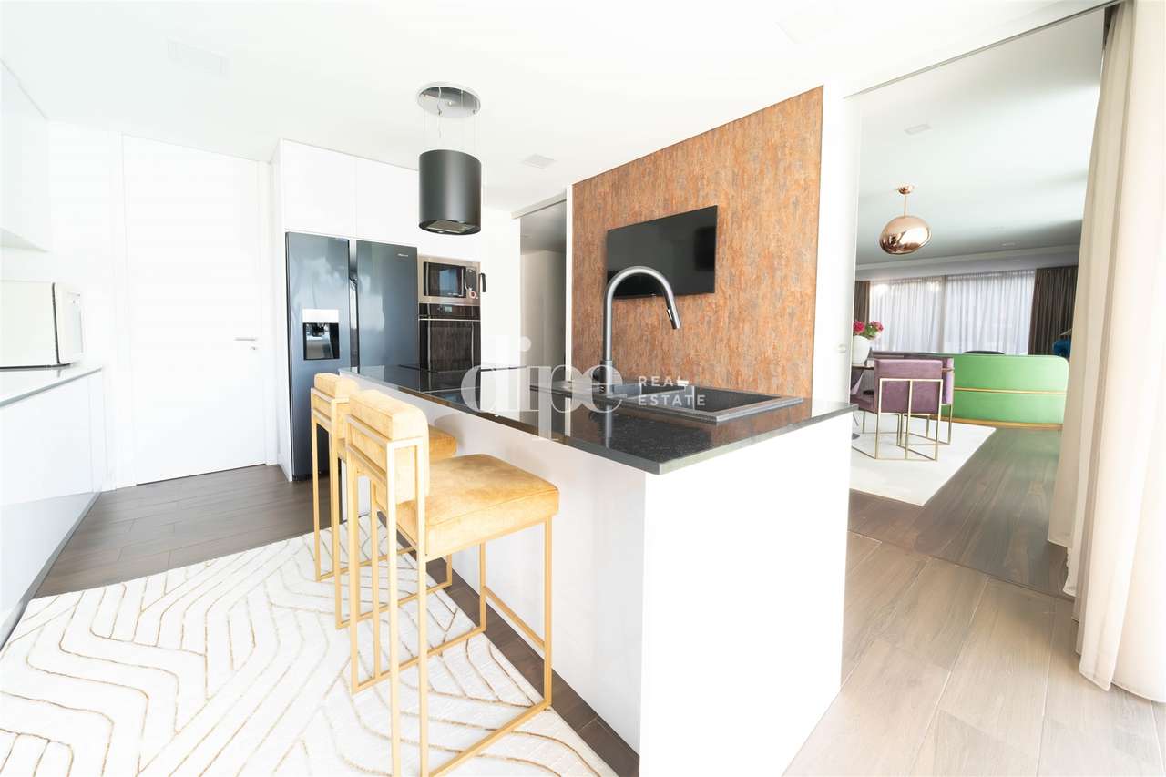 Fantástica moradia T3+1 com piscina e sala de inverno-11