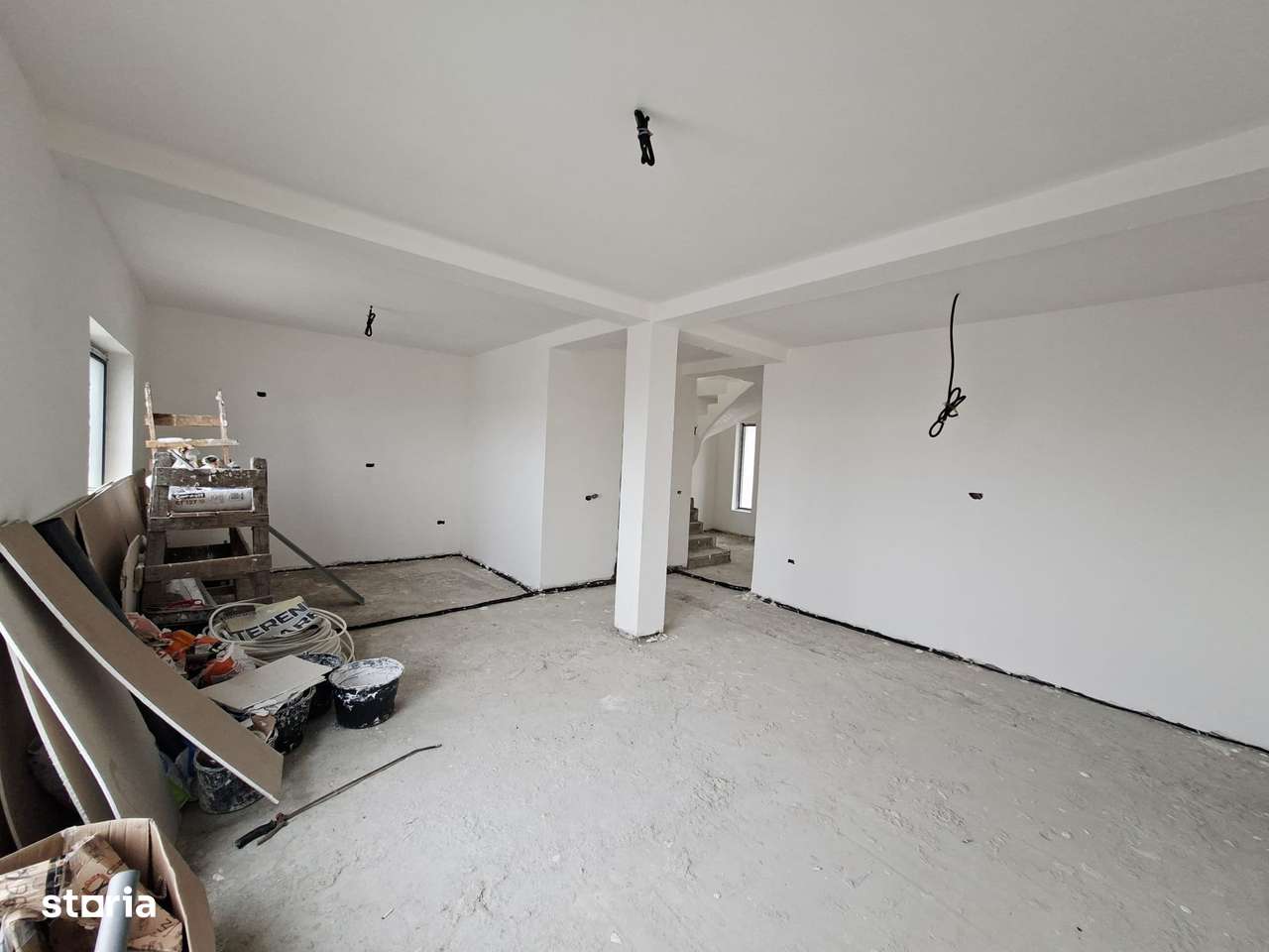 Casa Parter + 1 etaj/ 5 camere/Comuna Berceni/COMISION 0%-11