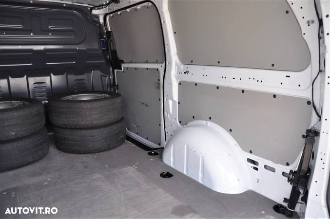 Mercedes-Benz Vito Automat 4x4 - 11