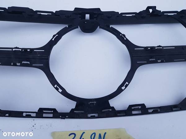 Mercedes W205 C LIFT Grill Atrapa - 7