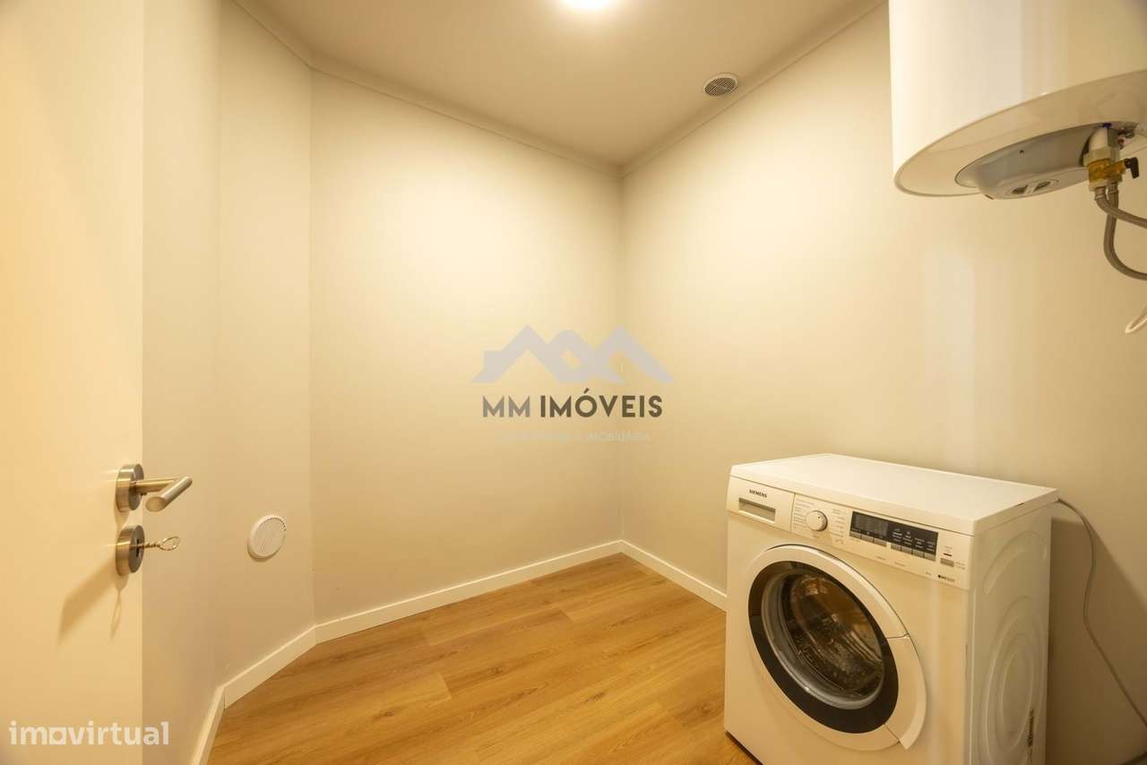 2 Lojas | Valongo | Fase Final de Legalização P/Habitação | Remodelada-11