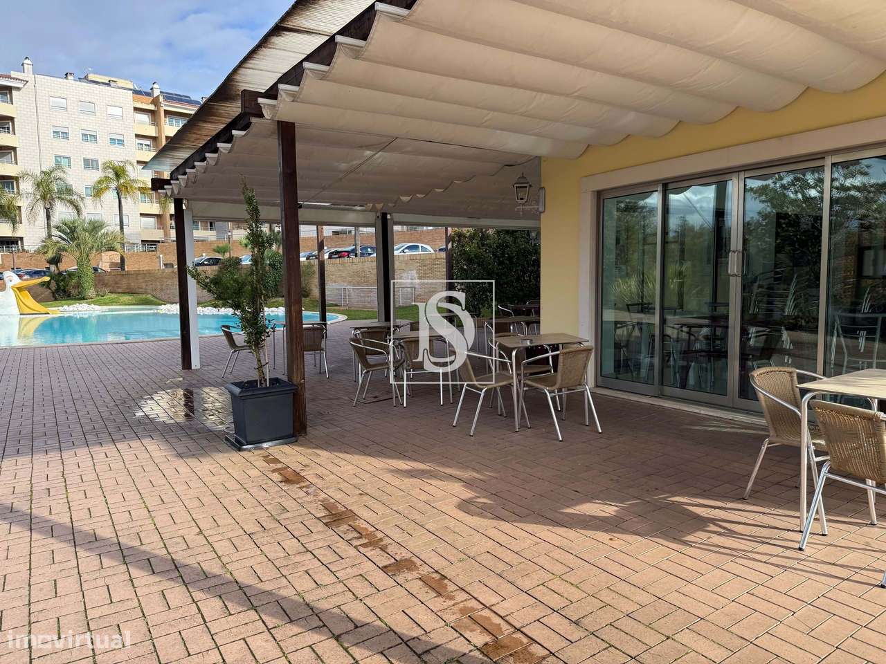 Apartamento T4 - Torres Novas-27