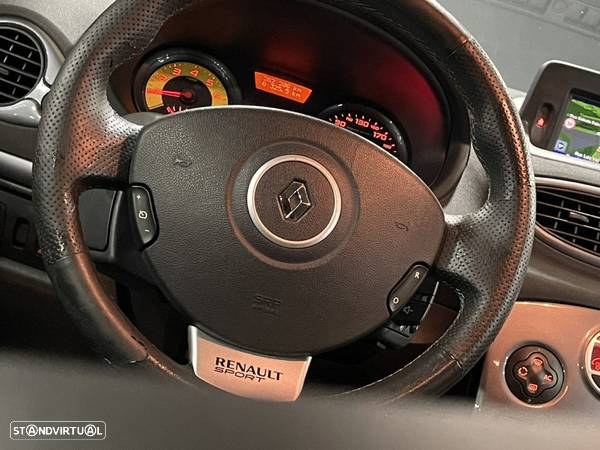 Renault Clio 2.0 16V RS - 4