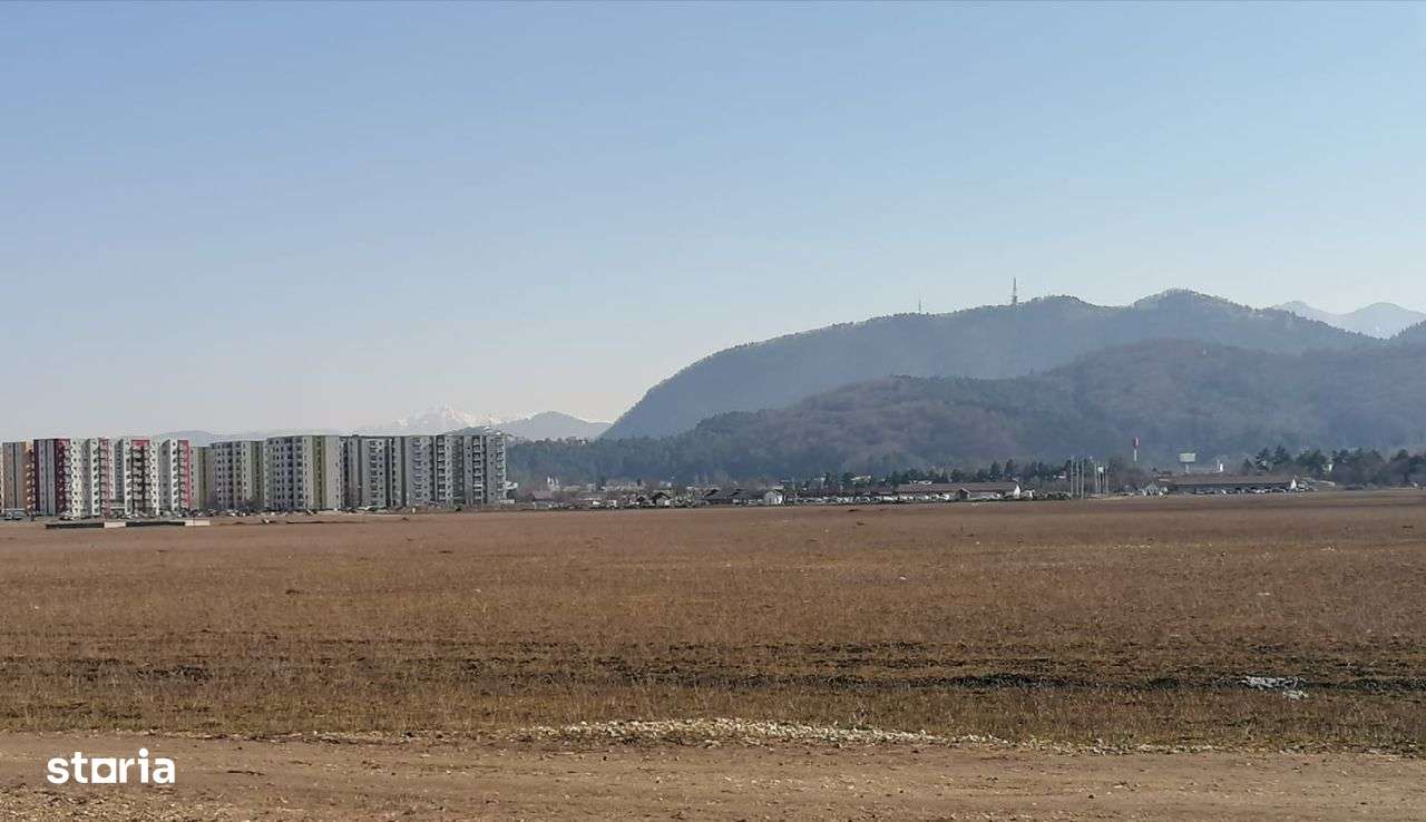 Teren intravilan cu PUZ pentru P+9E si functiuni complementare. - Imagine principală: 5/5