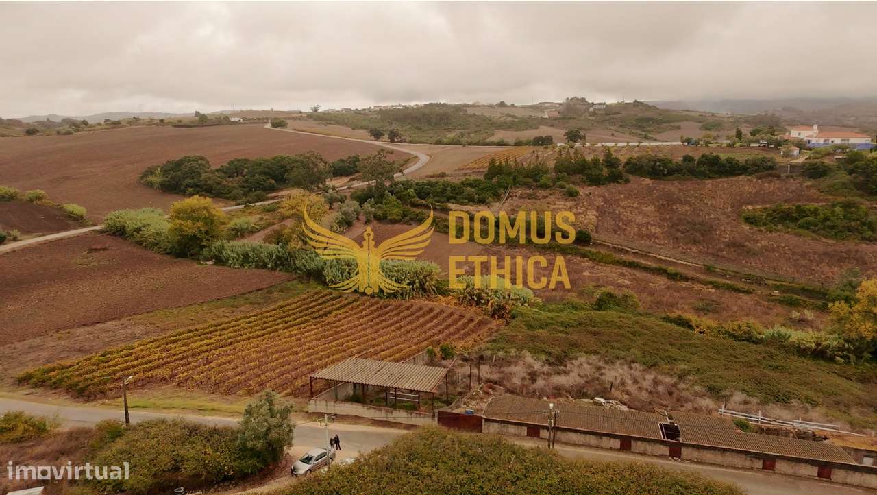 TERRENO COM PROJECTO APROVADO em Bispeira, Sobral de Monte Agraço-3