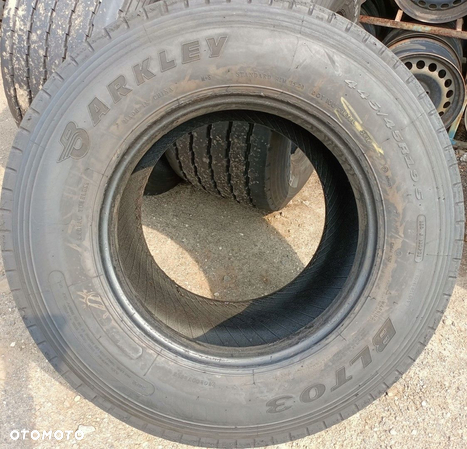 445/45R19,5 C926 BARKLEY BLT03 - 3