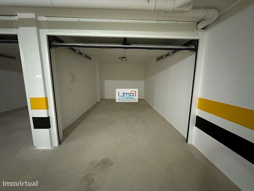 Apartamento T1 - NOVO - com garagem-9