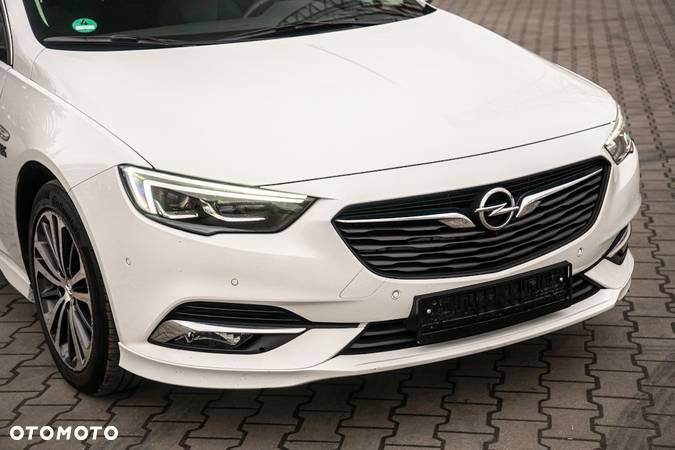 Opel Insignia CT 2.0 CDTI 4x4 Exclusive S&S - 25
