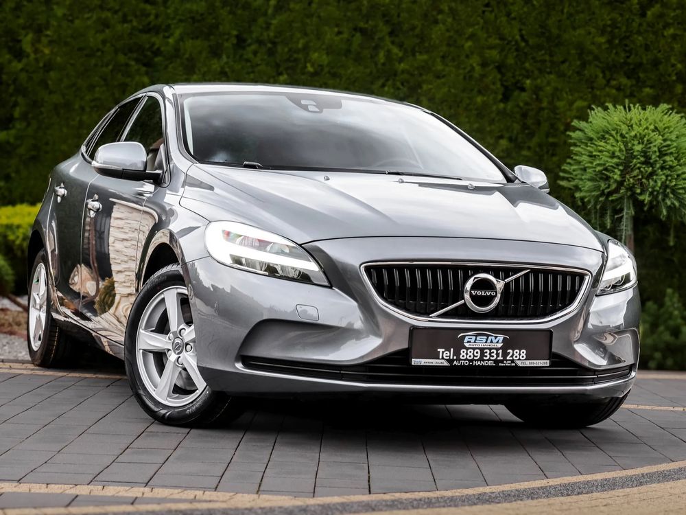 Volvo V40 II (2012-) D2 Drive-E Momentum 2019