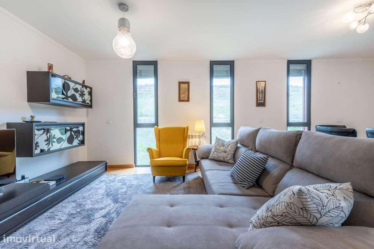 Apartamento T2 com vista, Alto de Algés, Oeiras - Grande imagem: 2/29