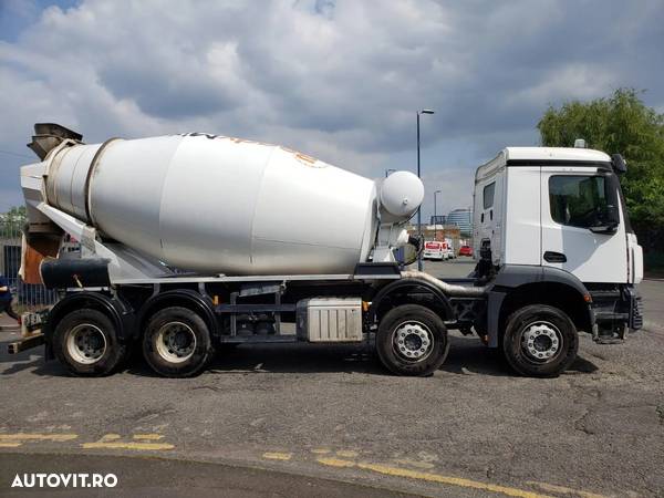 Mercedes-Benz Arocs 8x4 - 4