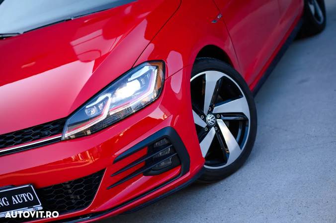 Volkswagen Golf GTI (BlueMotion Technology) - 7