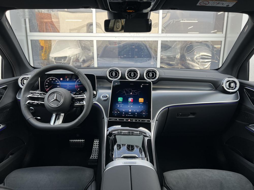 GLC 220d 4Matic, Linia AMG Premium Night, HAK