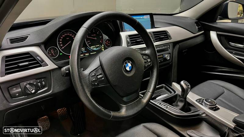 BMW 320 d Touring Line Modern - 17