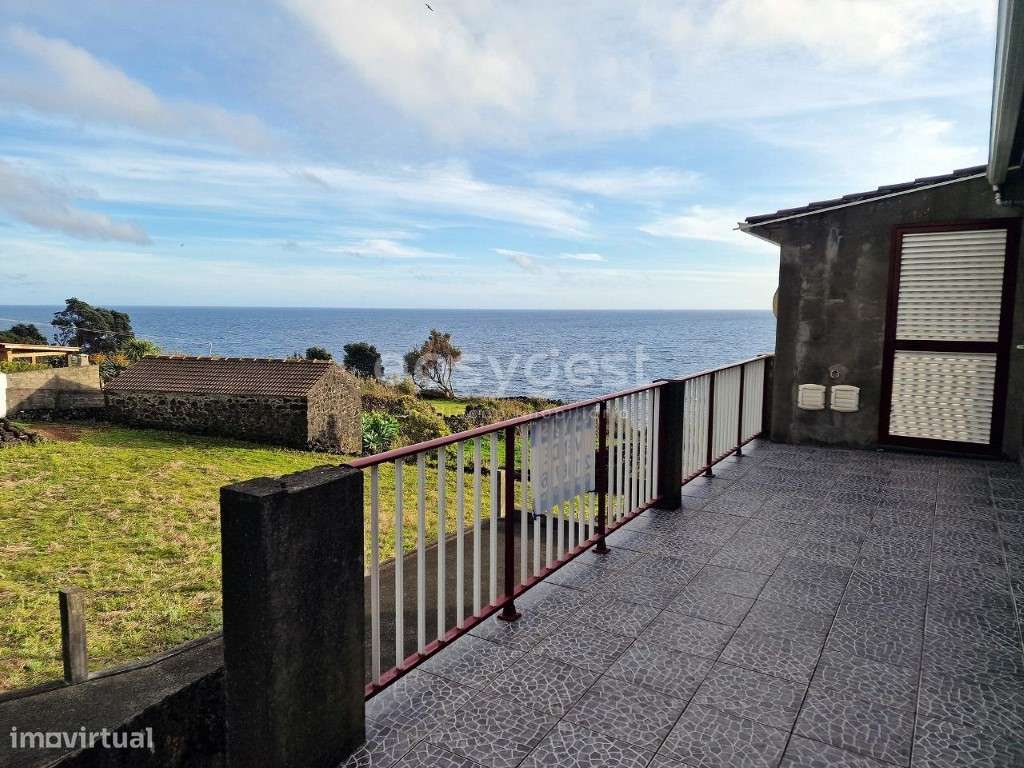 Encantadora Moradia com Vista Mar na Costa Sul da Ilha do Pico - Grande imagem: 4/21