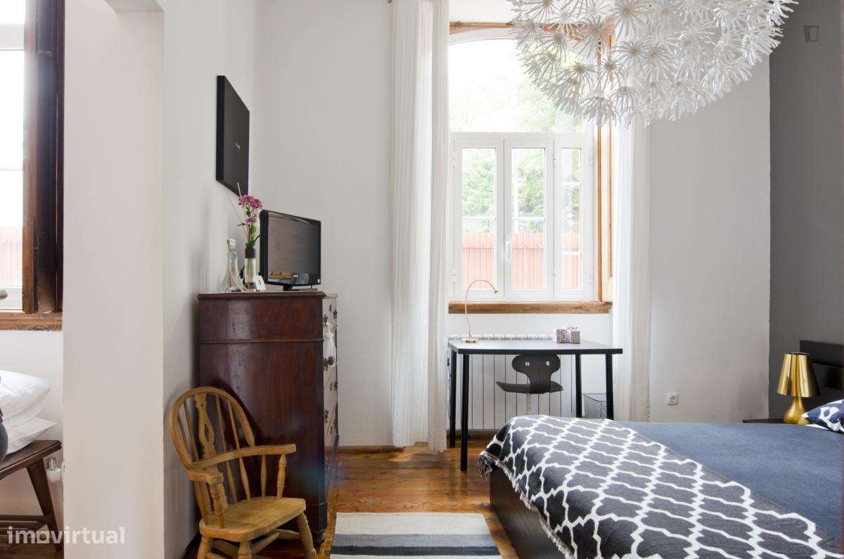 Quarto - localizado em Paço de Arcos Lisbon - Grande imagem: 3/19