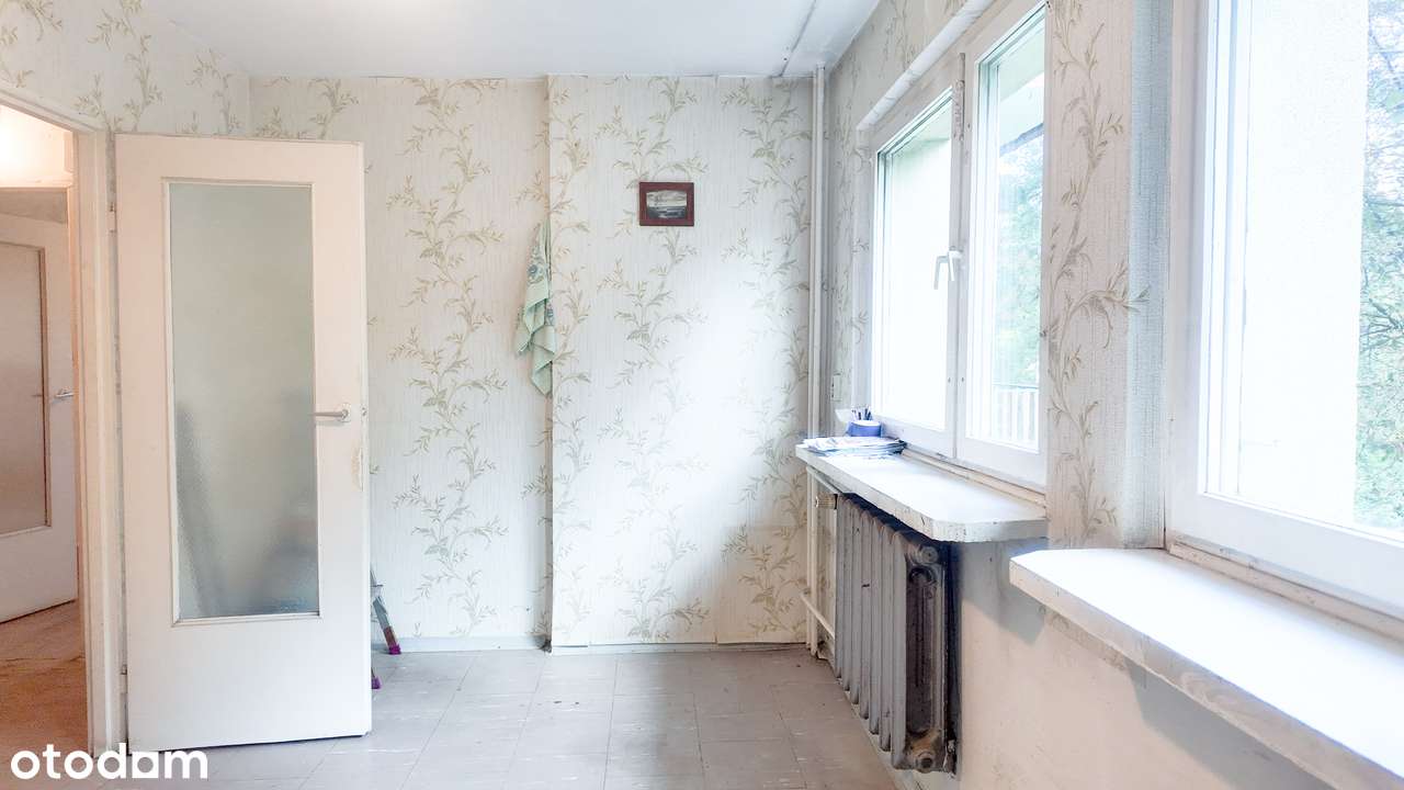 Czyżyny | kawalerka do aranżacji na 2 pokoje | przestronny balkon-8