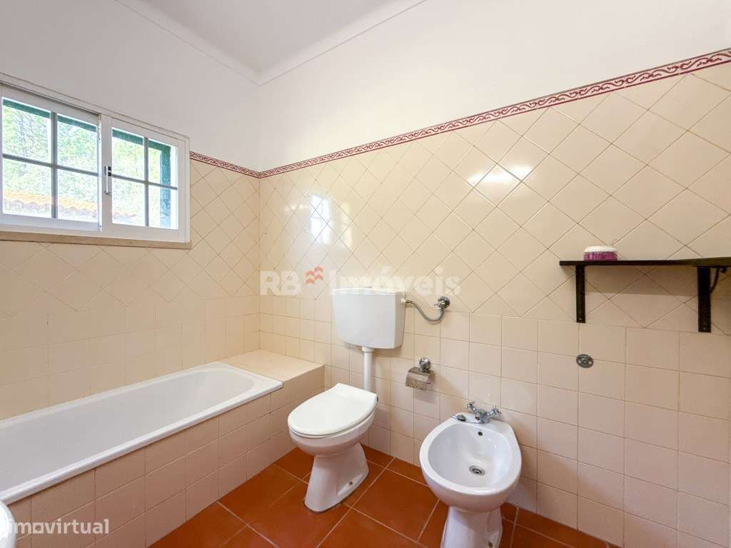 Moradia T3, c/ Jardim, Garagem e Zona de Estar Exterior - Castelo d...-50