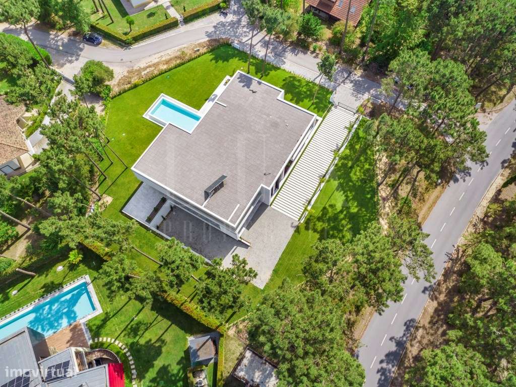 MORADIA DE SUPER LUXO NA HERDADE DA AROEIRA - Grande imagem: 4/43