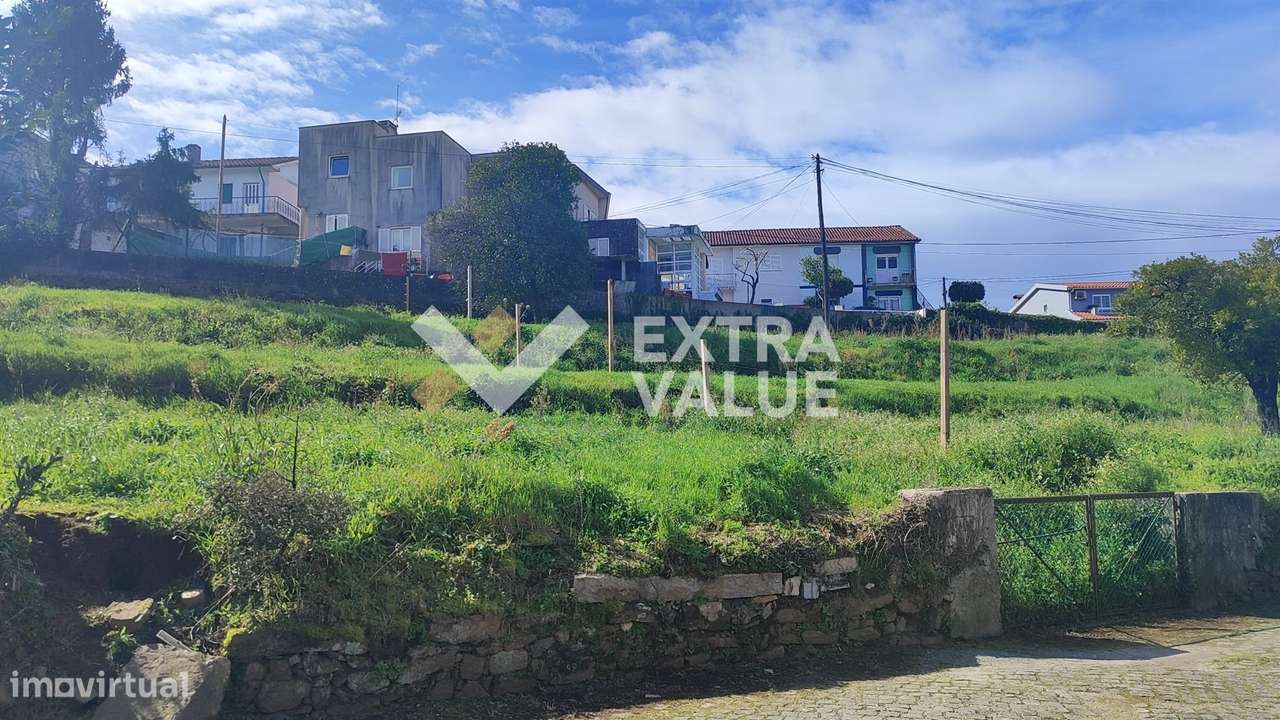 Lote de Terreno  Venda em Nogueira, Fraião e Lamaçães,Braga-10