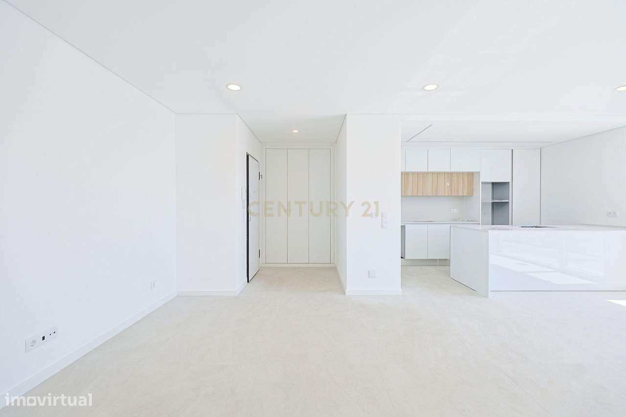 Prédio Charneca Caparica - Frações T1 e T2-15