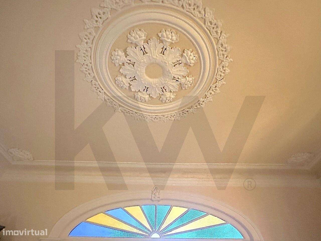 Apartamento Único T4+2 com 203 m2- Elevado Potencial na Travessa da Qu - Grande imagem: 5/31