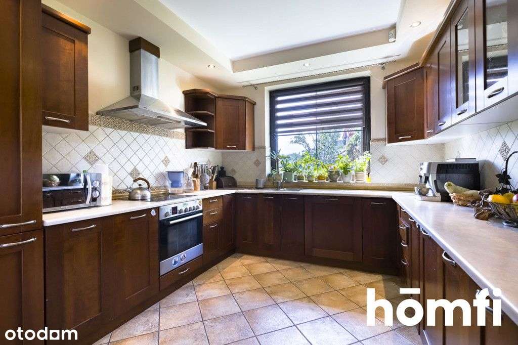 Stylowy dom z pięknym ogrodem - Pełny obrazek: 4/20