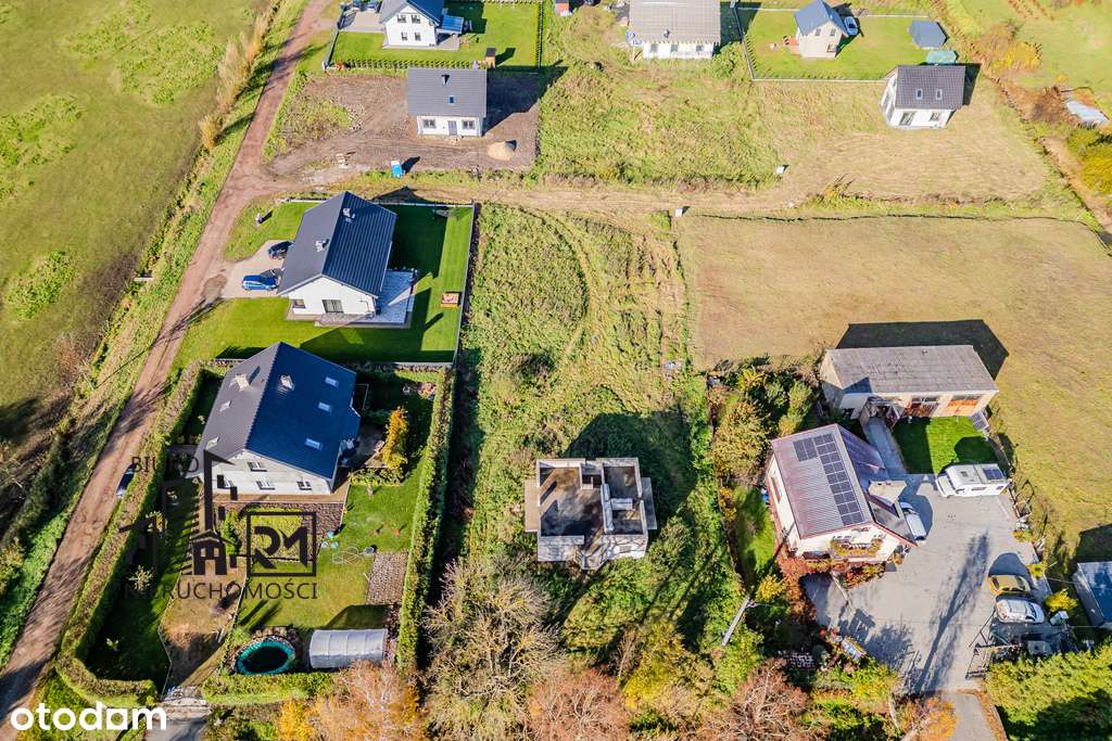 Dwie działki z rozpoczętą budową domu – Markusy-2