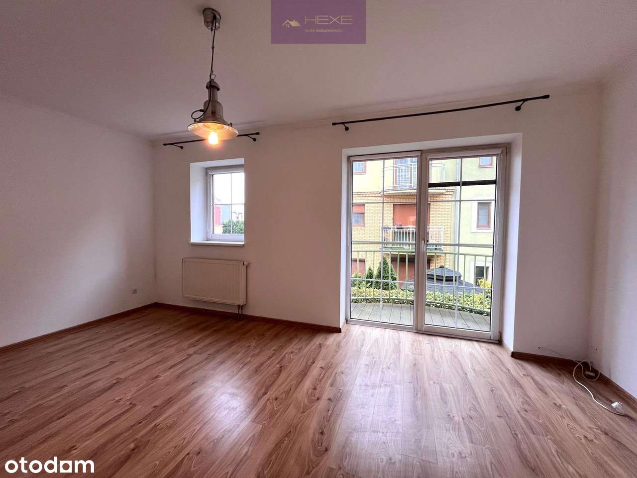 Unikalne mieszkanie z 2 balkonami - niski czynsz!-3