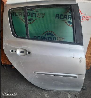 Peça - Porta Tras Direita Renault Clio Iii 2010