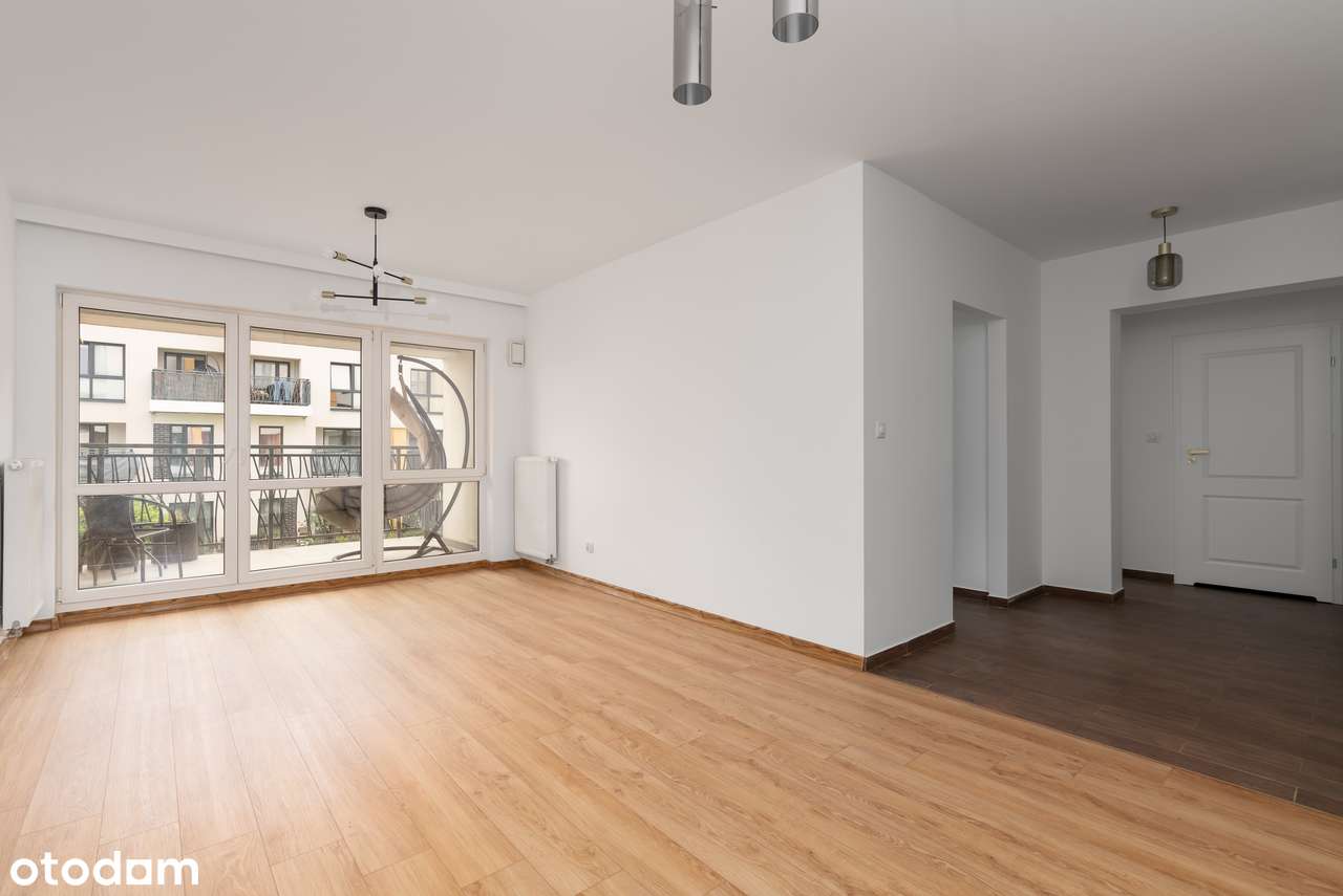 Miejsce postojowe w garażu i komórka | Dwa balkony | Osobna kuchnia-5