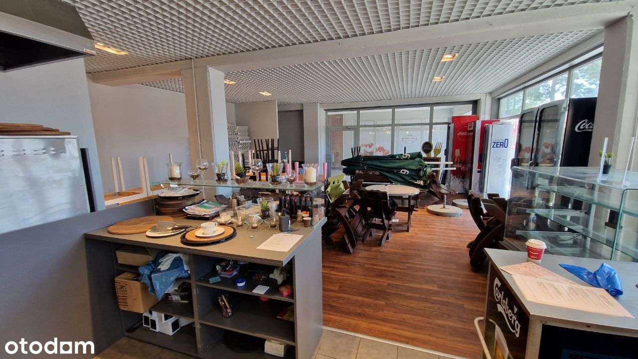 Lokal gastronomiczny przy wejściu na plażę, Dziwnówek - Pełny obrazek: 4/14