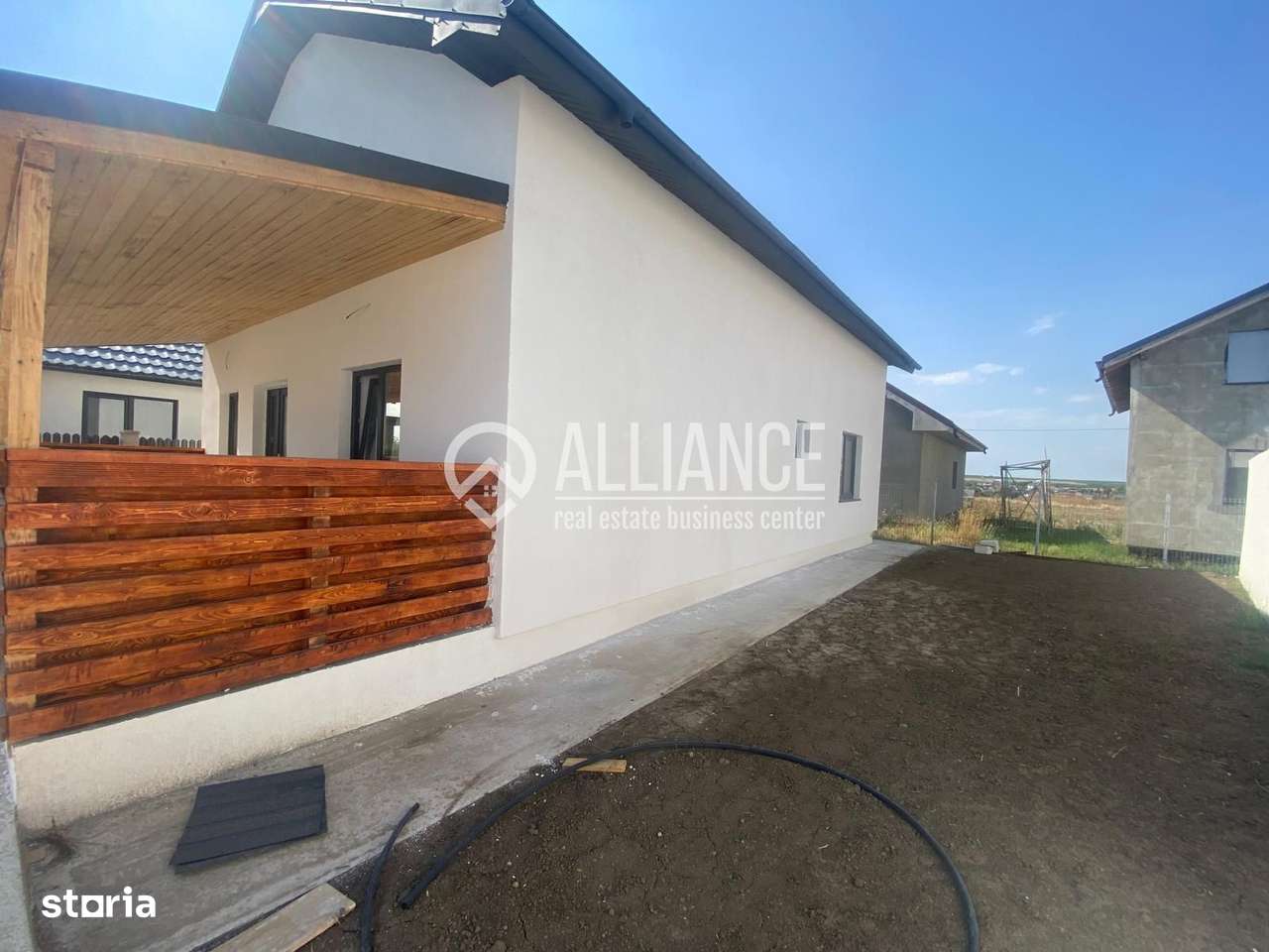 VALU LUI TRAIAN (COD07)Casă P+M (înaltă)cu 4 camere - Imagine principală: 4/8