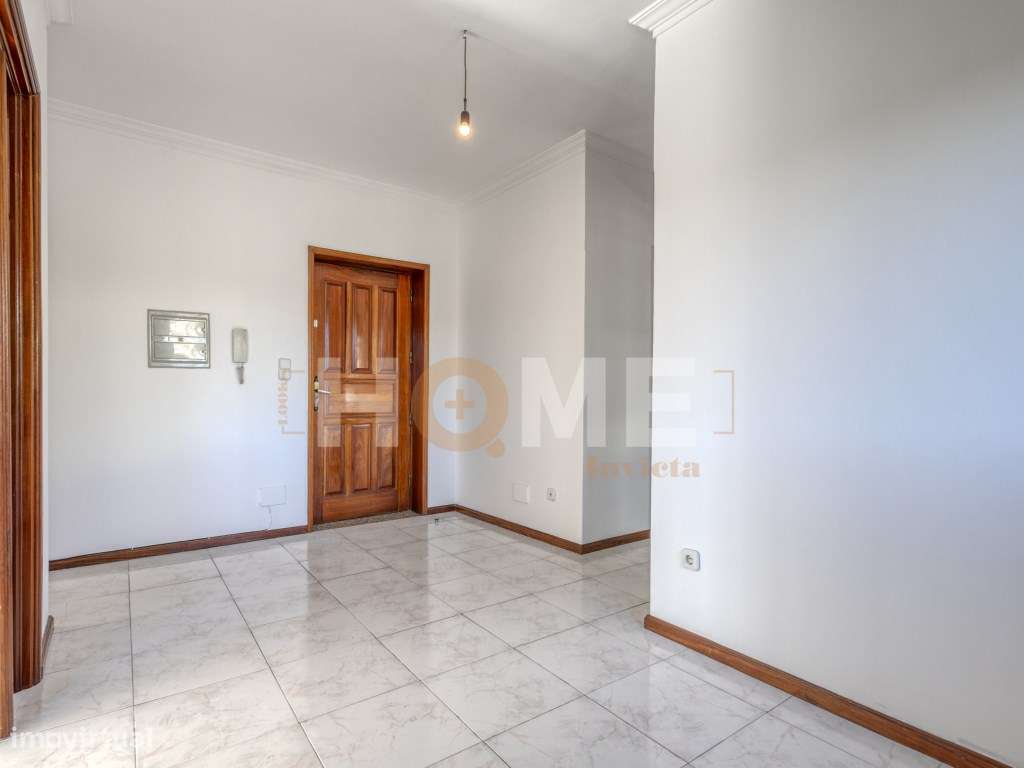 Apartamento T2 c/garagem Fechada | Milheirós, Maia-18