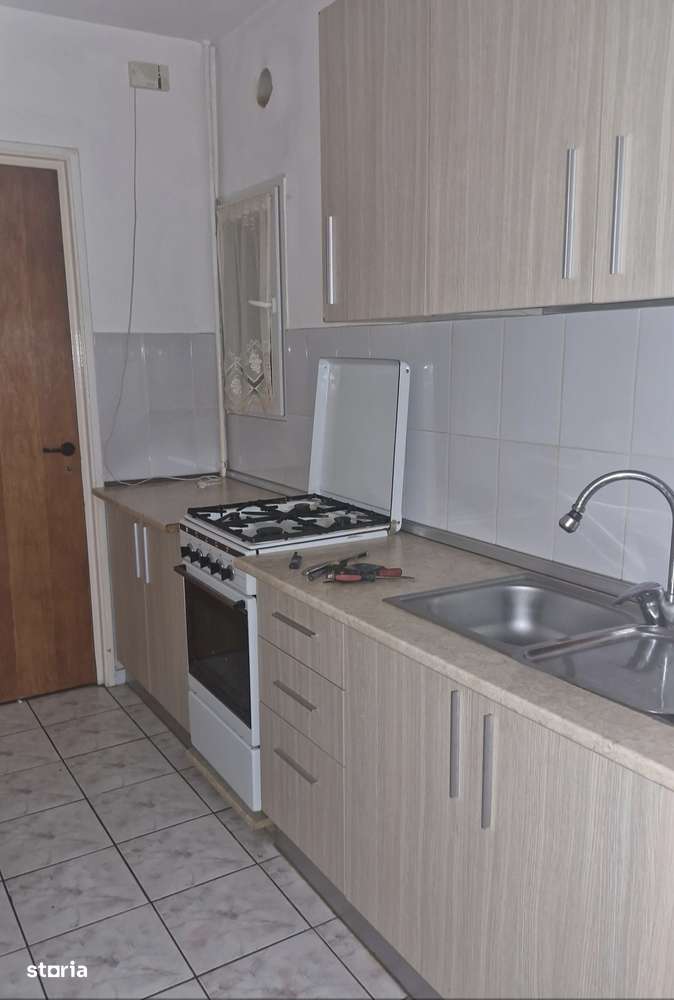 Apartament decomandat Policlinica Titan-9