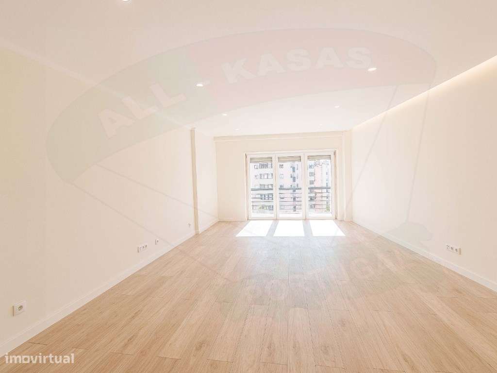 Apartamento T4 na Rotunda Laura Aires, Massamá - Grande imagem: 5/48