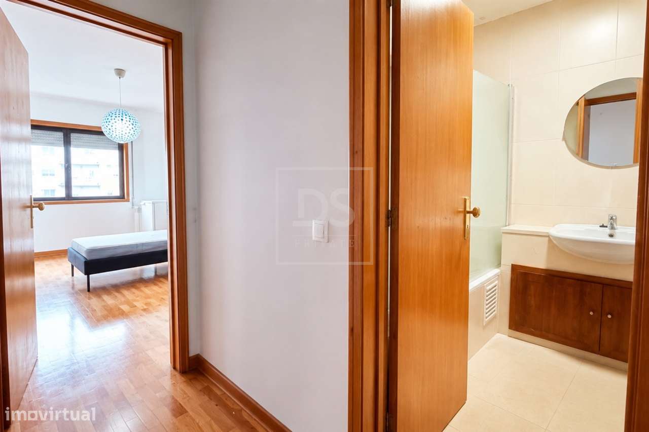 Apartamento T2 Venda em Mafamude e Vilar do Paraíso,Vila Nova de Gaia-12