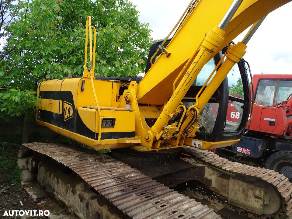 Dezmembrez excavator JCB JS160 - 6