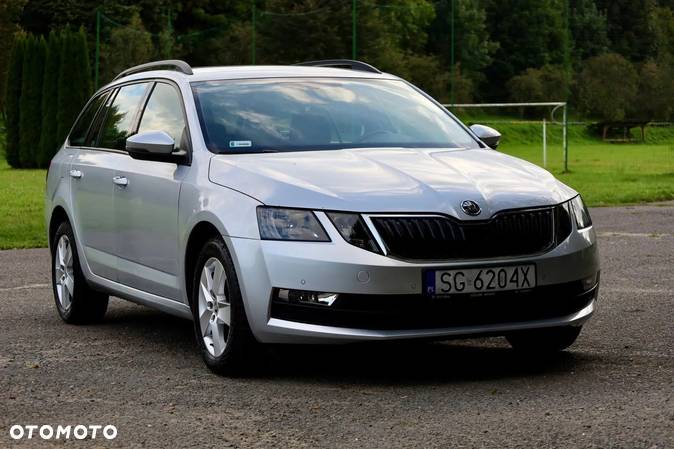 Skoda Octavia 1.6 TDI Ambition - 2