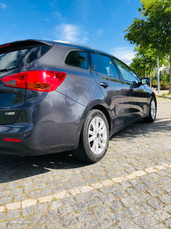 Kia Ceed SW 1.6 CRDi Nav Line - 6