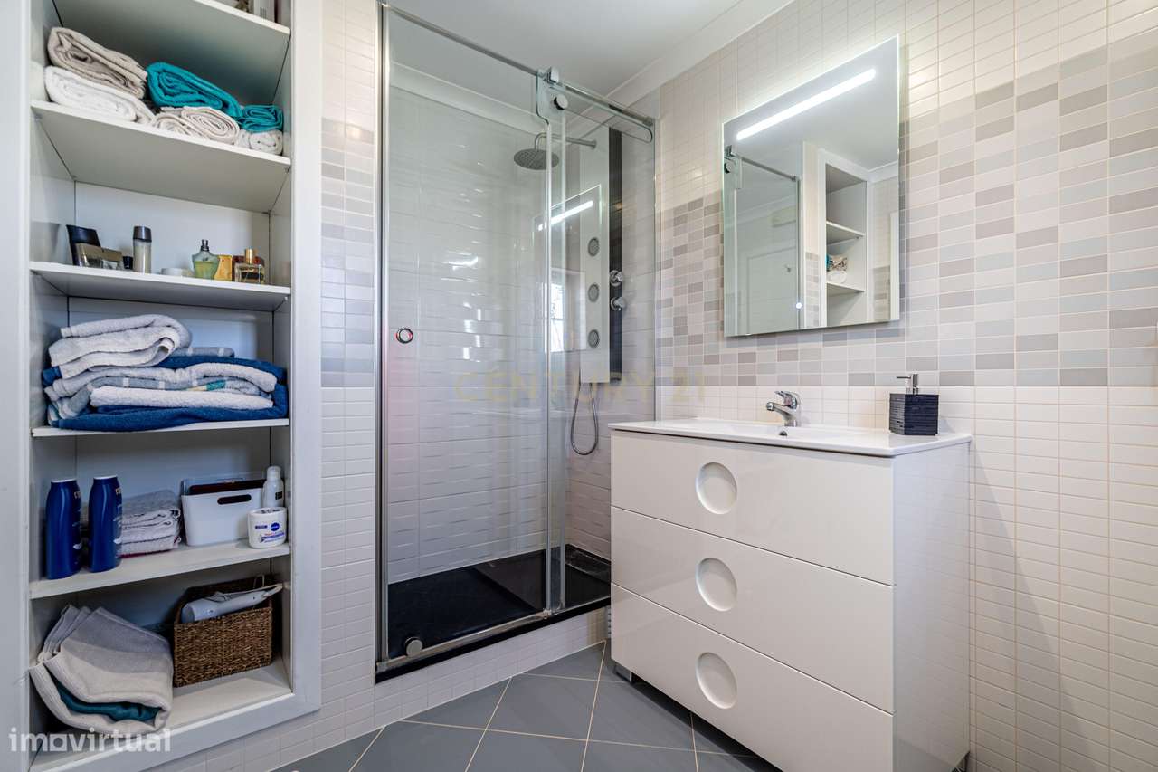 Moradia T4 | Faro | Garagem | Zona Exterior-11