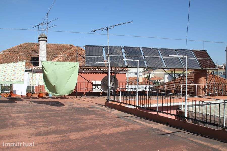 Prédio estação CP Mem Martins-17