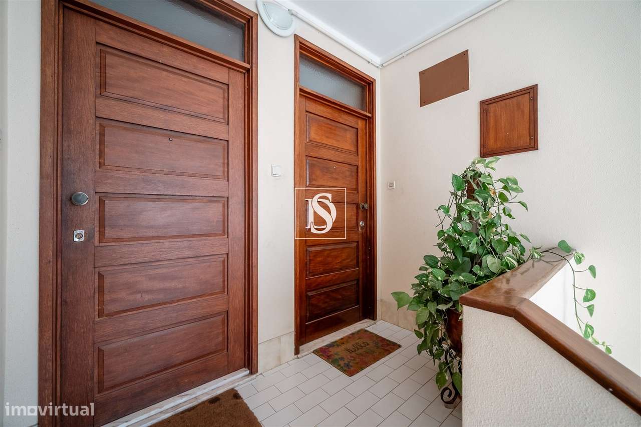Apartamento T3 com 139 m² no centro de Barcelos, na Urbanização São Jo-16