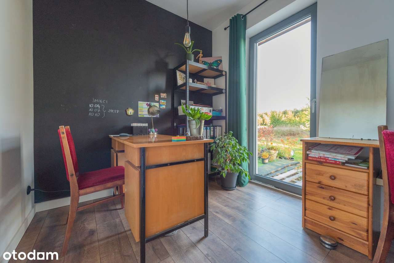 Dom parterowy z 2023r., ładna działka 1000 m2, dom oszczędny. 0% prow.-8